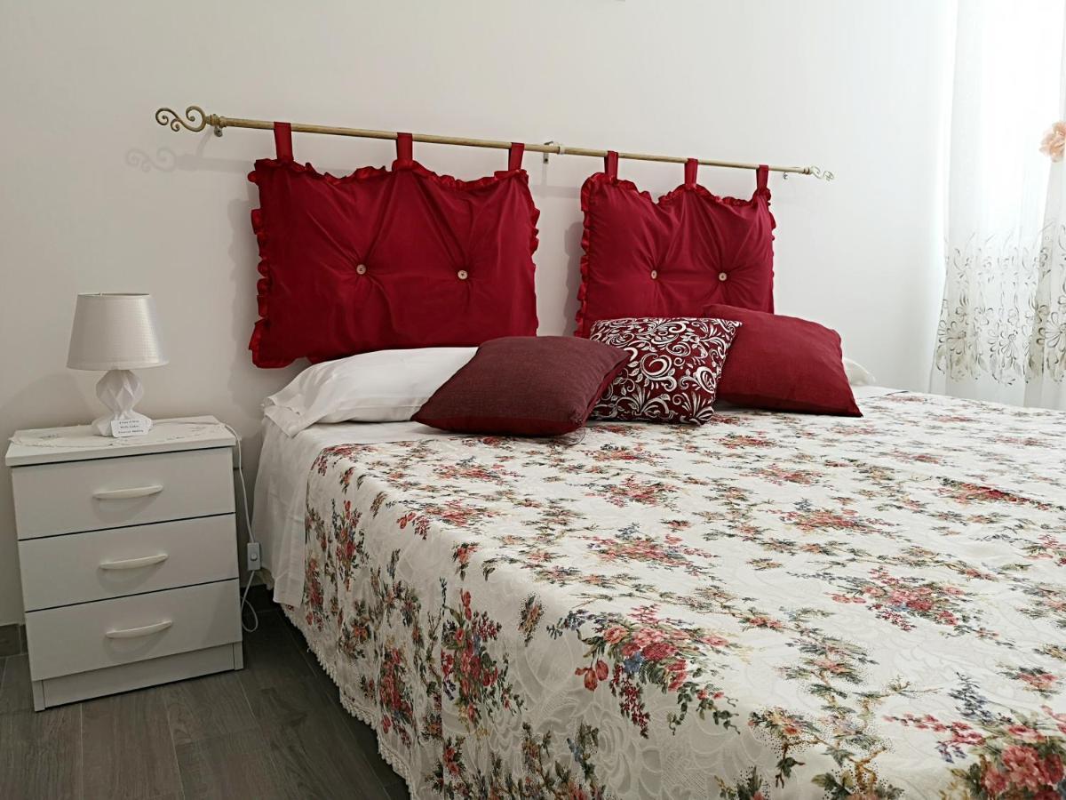 A Casa Di Sante Villa Arnesano Luaran gambar